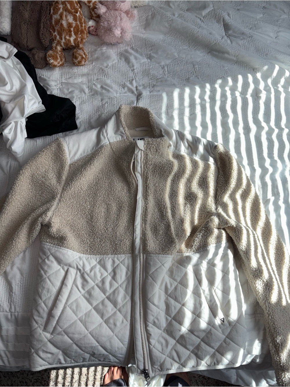 Women’s Cream Teddy & Quilted Jacket - Neutral Mix